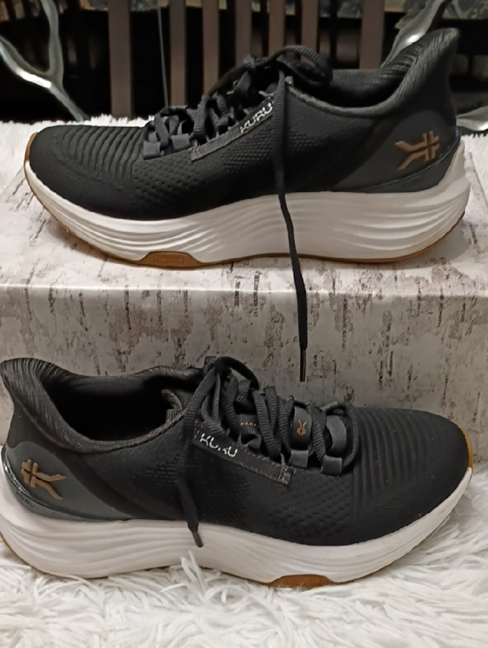 KURU Cloud Atom 2 Women's  Black & White Athletic Walking Shoes Plantar Fascitis